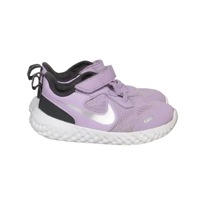 Gymnastikskor (Revolution 5) från Nike