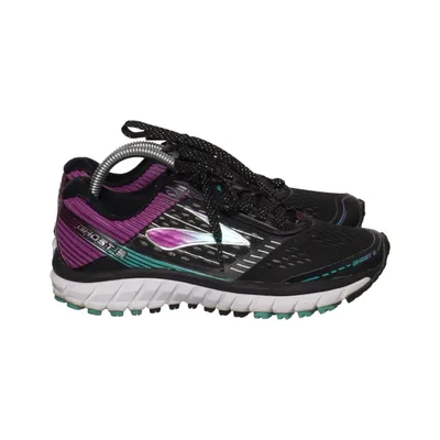 Running shoes (Ghost 9) from Brooks