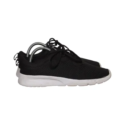 Baskets (Noir) de Nonalion