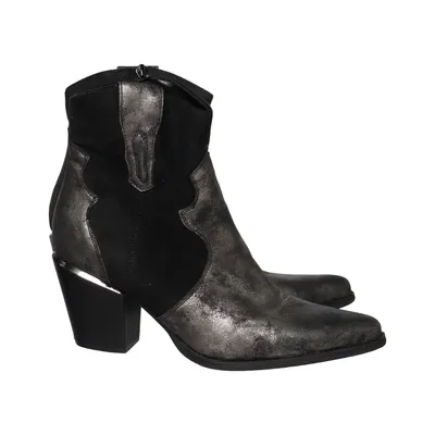 Heeled boots (Black, Silver) from Erynn