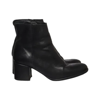 Heeled boots (Black) from Lavorazione Artigiana