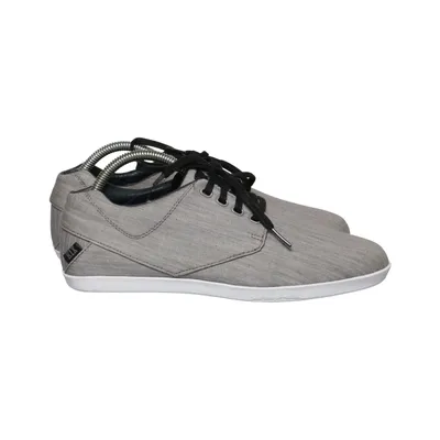 Sneakers (Play Hard) från K1X Skinn