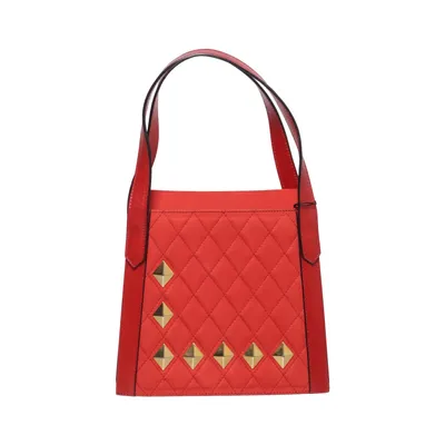 Handbag (Handväska med klassisk quiltad design. Quiltat med eleganta guldfärgade detaljer.) from Lancel