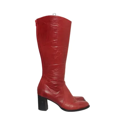 Boots (Red) from Líen & Gíel