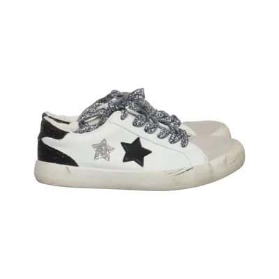 Sneakers (Young) from Young