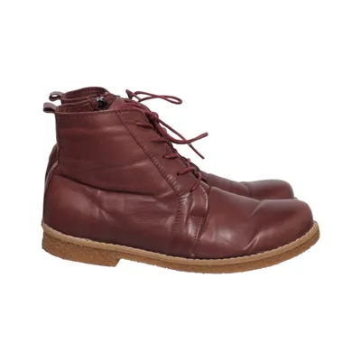 Kängor (Röd) från Charlotte of Sweden