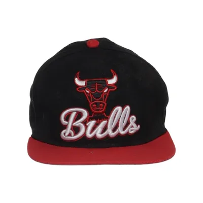 Baseball cap (Black, Red) from Chicago Bulls