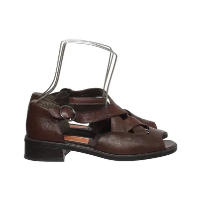 Sandals (Brown) from Janet D.