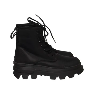 Laced boots (Black) from J.Lindeberg