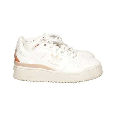 Sneakers (GV8343) från Adidas