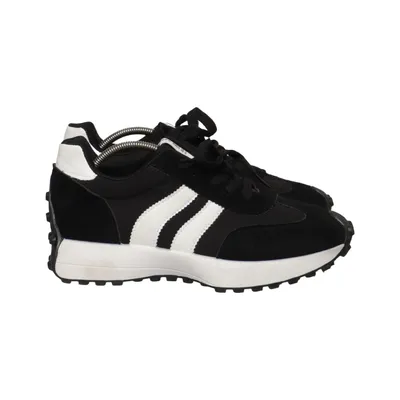 Baskets (Noir, Blanc) de StayReal