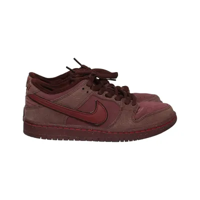 Sneakers (Dunk Low Pro) from Nike SB Leather