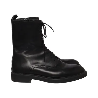 Laced boots (Black) from Vagabond Leather