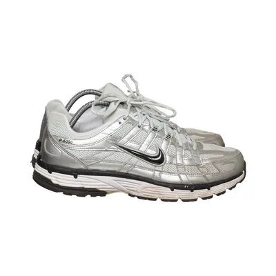 Hardloopschoenen (P-6000) van Nike