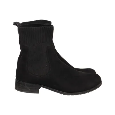 Chelsea boots (Black) from Erynn