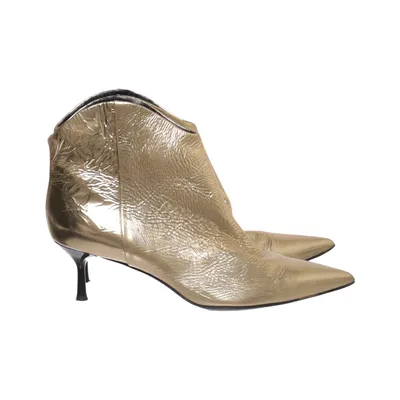 Bottes à talons (Or) de AGL Cuir