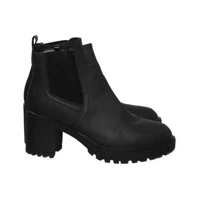 Heeled boots (Black) from Claudia Ghizzani