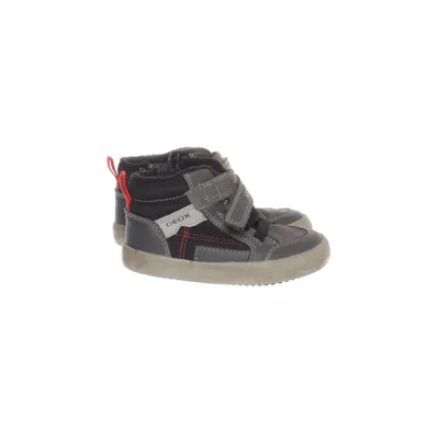 Sneakers (Gray) from Geox