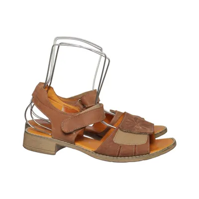 Sandals (Brown) from Richter Leather
