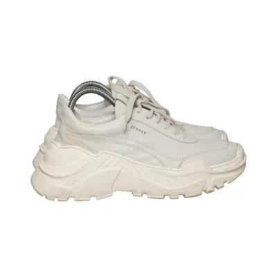 Baskets (Blanc) de CPNHGN