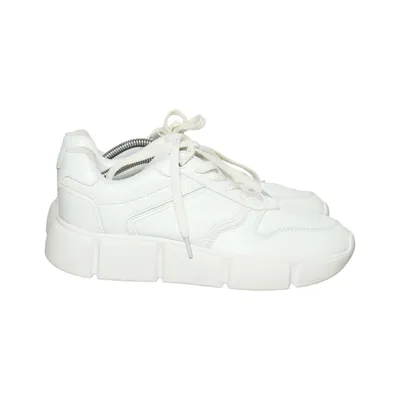 Baskets (Blanc) de Graceland
