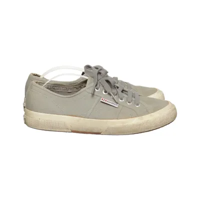 Chaussures en toile (Gris) de Superga