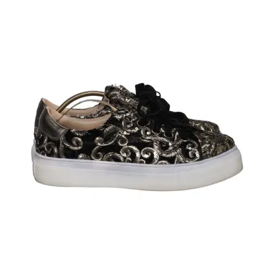 Sneakers (Svart, Silverfärgad) från Alma en Pena
