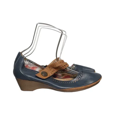 Wedges (Blue, Brown) from Relife Leather