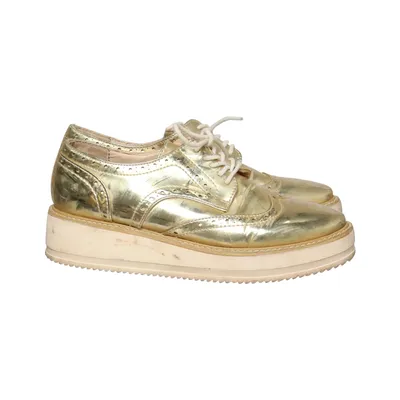 Brogue (Goud) van XTI Territory