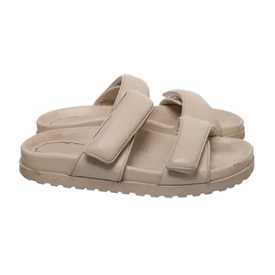 Slip-ins (Beige) från Gia x Pernille Teisbaek Skinnimitation