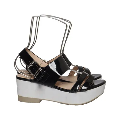 Wedges (Black, White) from VNC Polyurethane