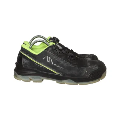Work footwear (Black, Yellow) from Mascot