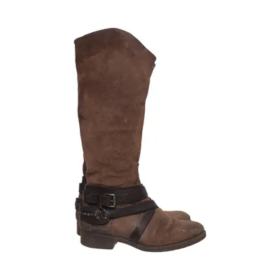 Boots (Brown) from Kim Kay
