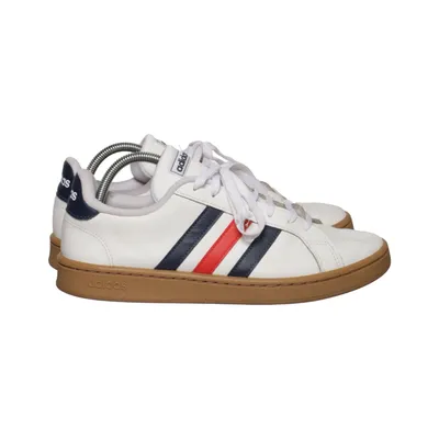 Sneakers (Grand Court) från Adidas