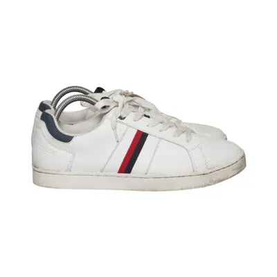 Sneakers (White, Blue, Red) from Iguassu