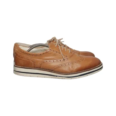 Schnürschuhe (Braun) von Pier One Leder