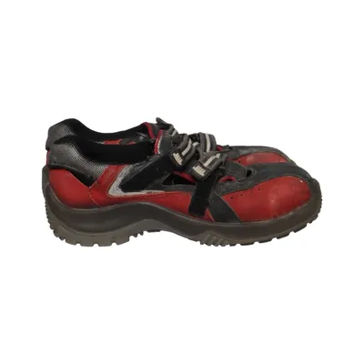 Work footwear (Red, Black, Gray) from Steitz Secura