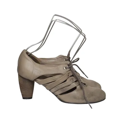 Hoge hakken (Beige) van Ryłko Leer