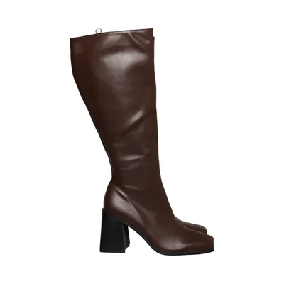 Boots (Brown) from Raid