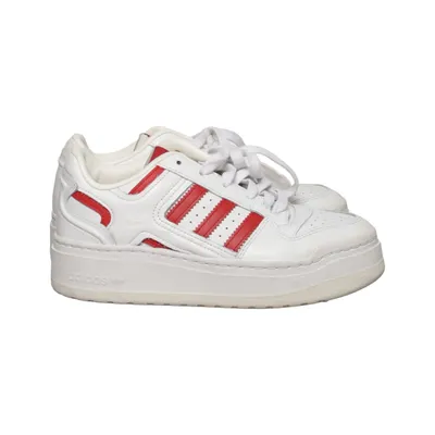 Sneakers (Forum) från Adidas