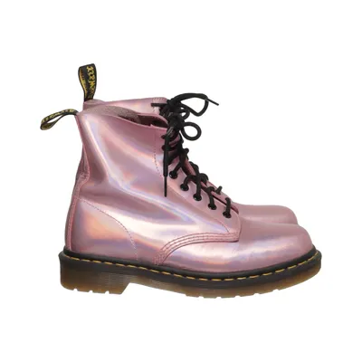 Kängor (Pascal Rs) från Dr. Martens Skinn