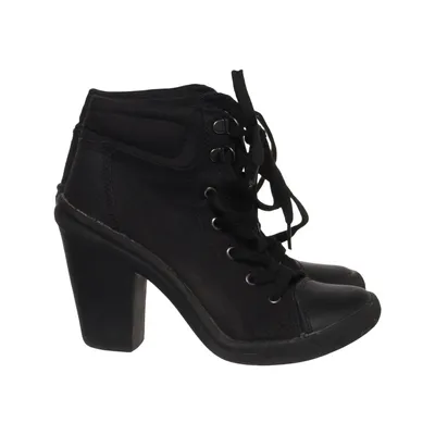 Bottes à talons (Noir) de Vox Shoes
