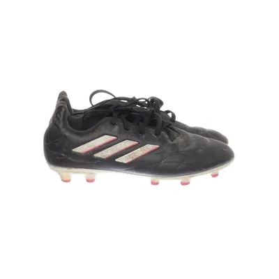 Football shoes (Black, Pink) from Copa