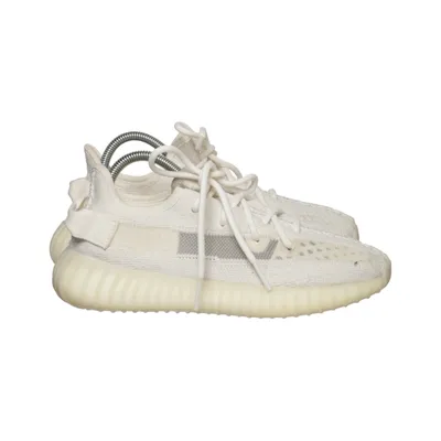 Träningsskor (Yeezy Boost 350 V2) från Adidas x Yeezy