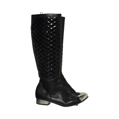 Boots (Svart) från Laura Skinn