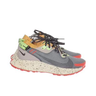 Trainingsschoenen (Grijs, Rood, Meerkleurig) van Nike