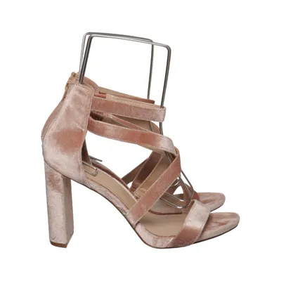 Sandaletter (Beige) från New Look