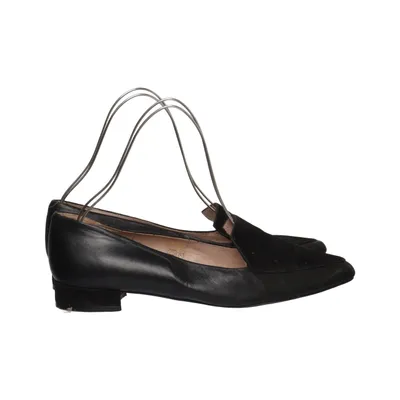 Loafers (Black) from Kiomi