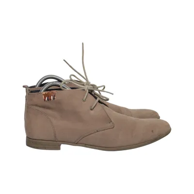 Desert Boot (Beige) von Seven East