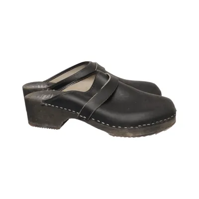 Träskor (Svart) från Moheda Toffeln Skinn